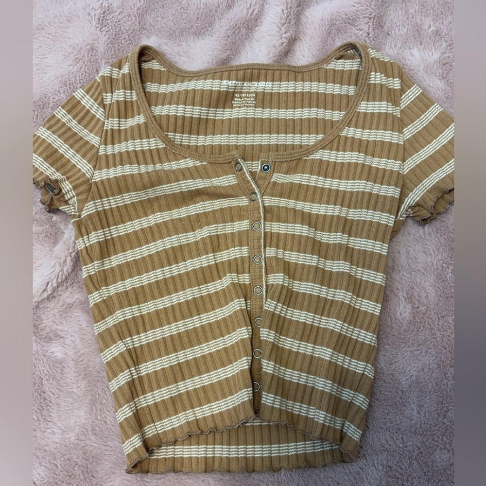 American Eagle Cropped Baby Tee